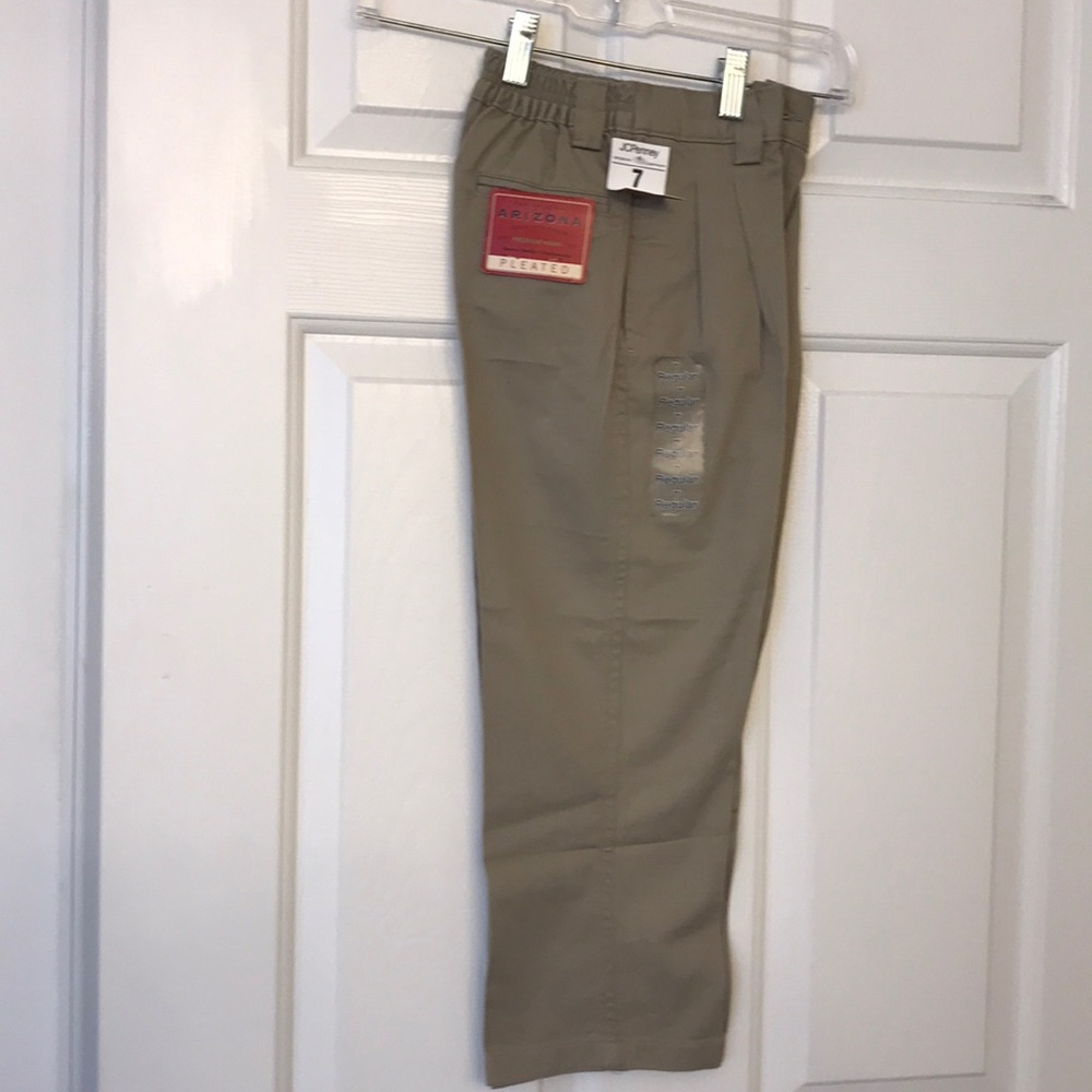 Boy’s khaki pants